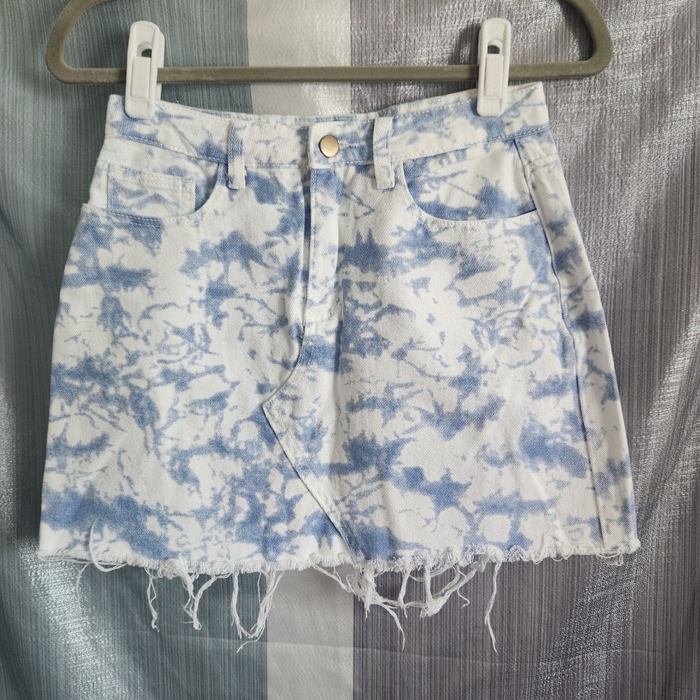 Princess Polly Blue White Tie Dye Denim Mini Skirt Raw Hem 2 Y2K Angelcore Indie